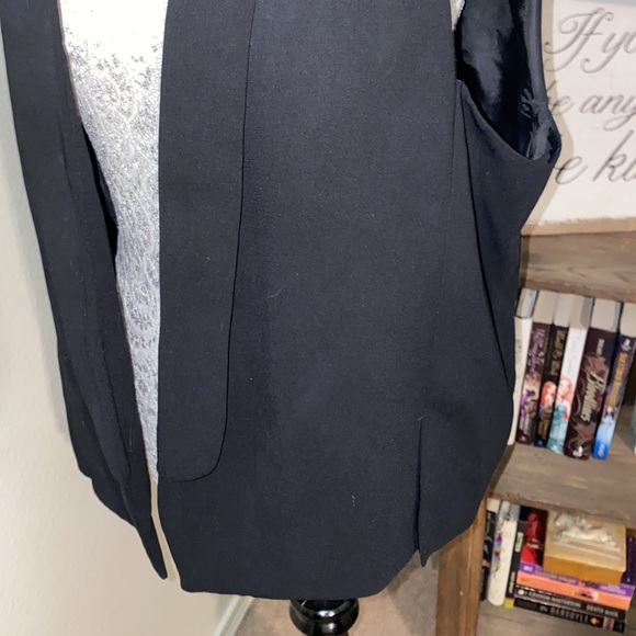 Worthington Vest - Picture 5 of 7